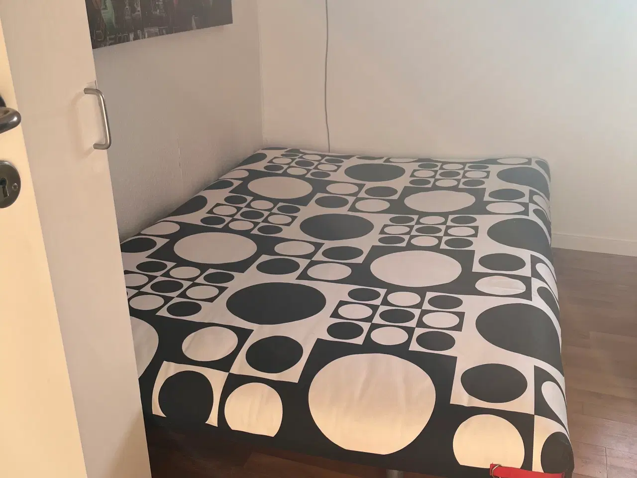 Billede 3 - Innovation futon sovesofa - Verner Panton betræk 