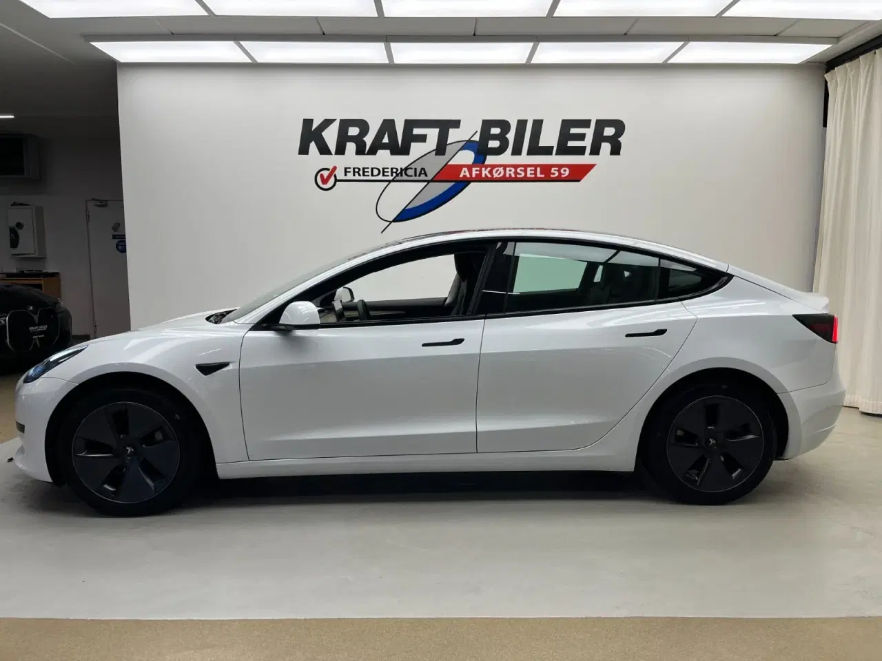 Billede 2 - Tesla Model 3  Standard Range+ RWD