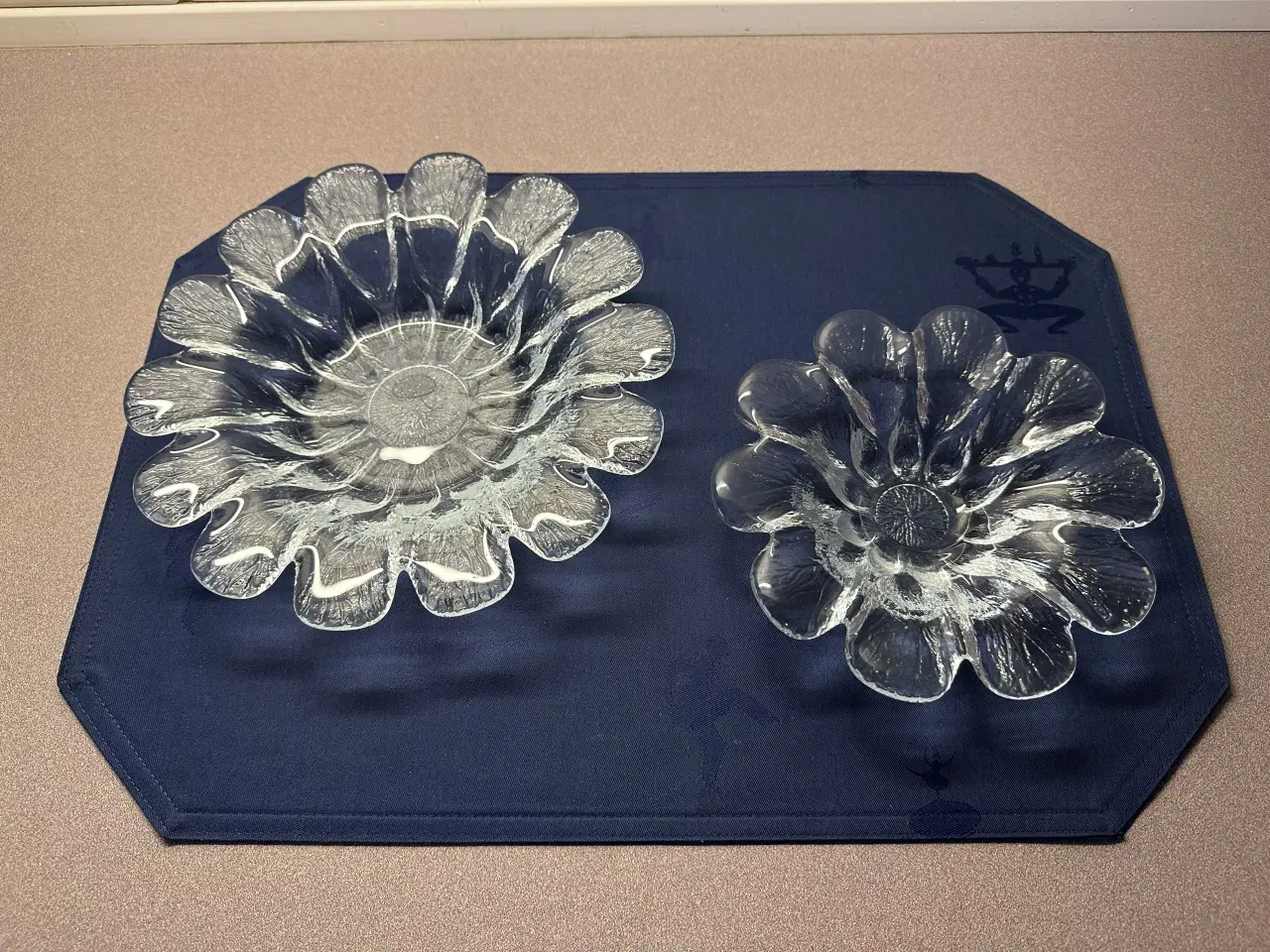 Billede 3 - Holmegaard ”Multi serie” med solsikke kant