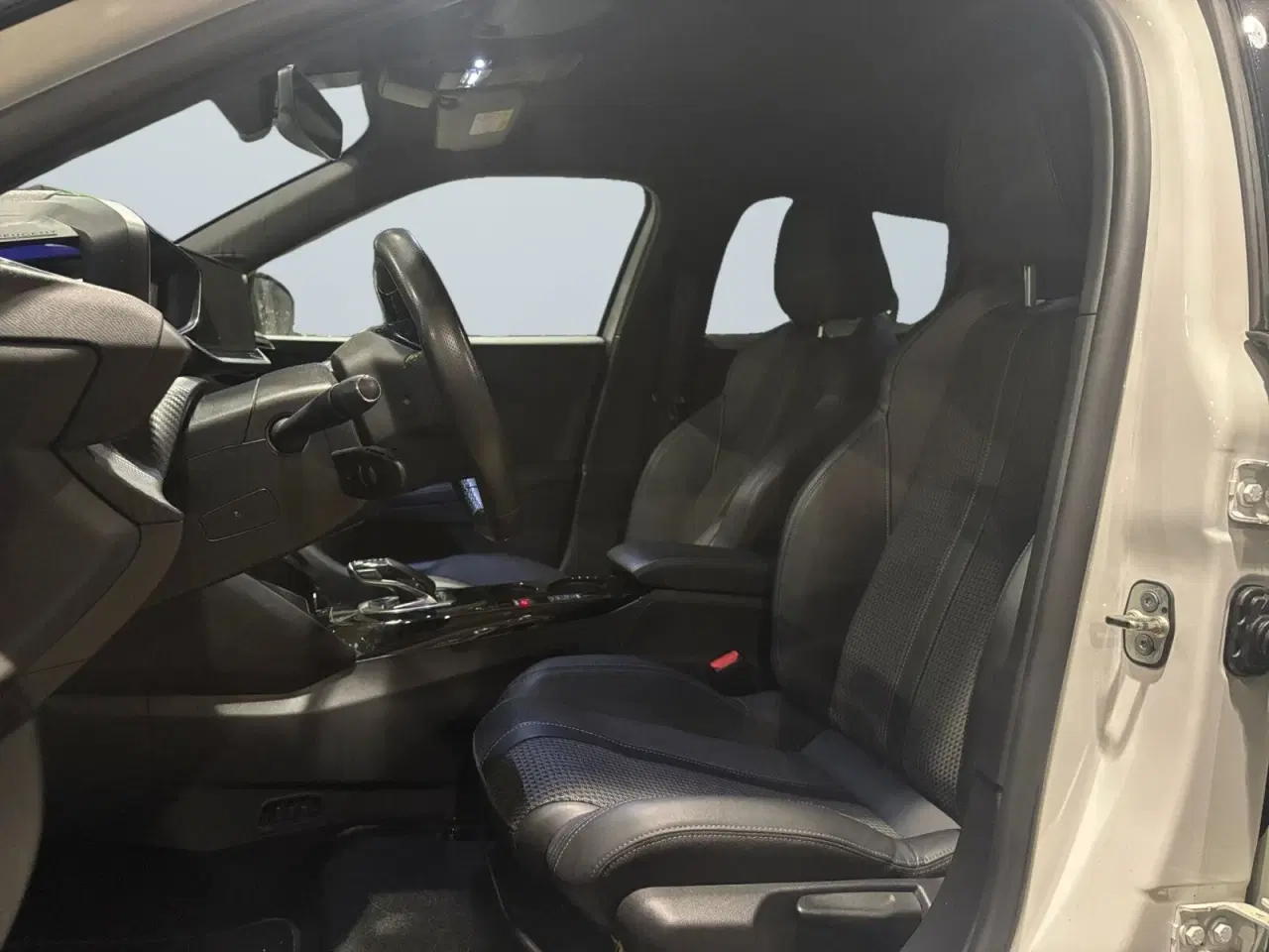 Billede 3 - Peugeot e-2008 50 GT