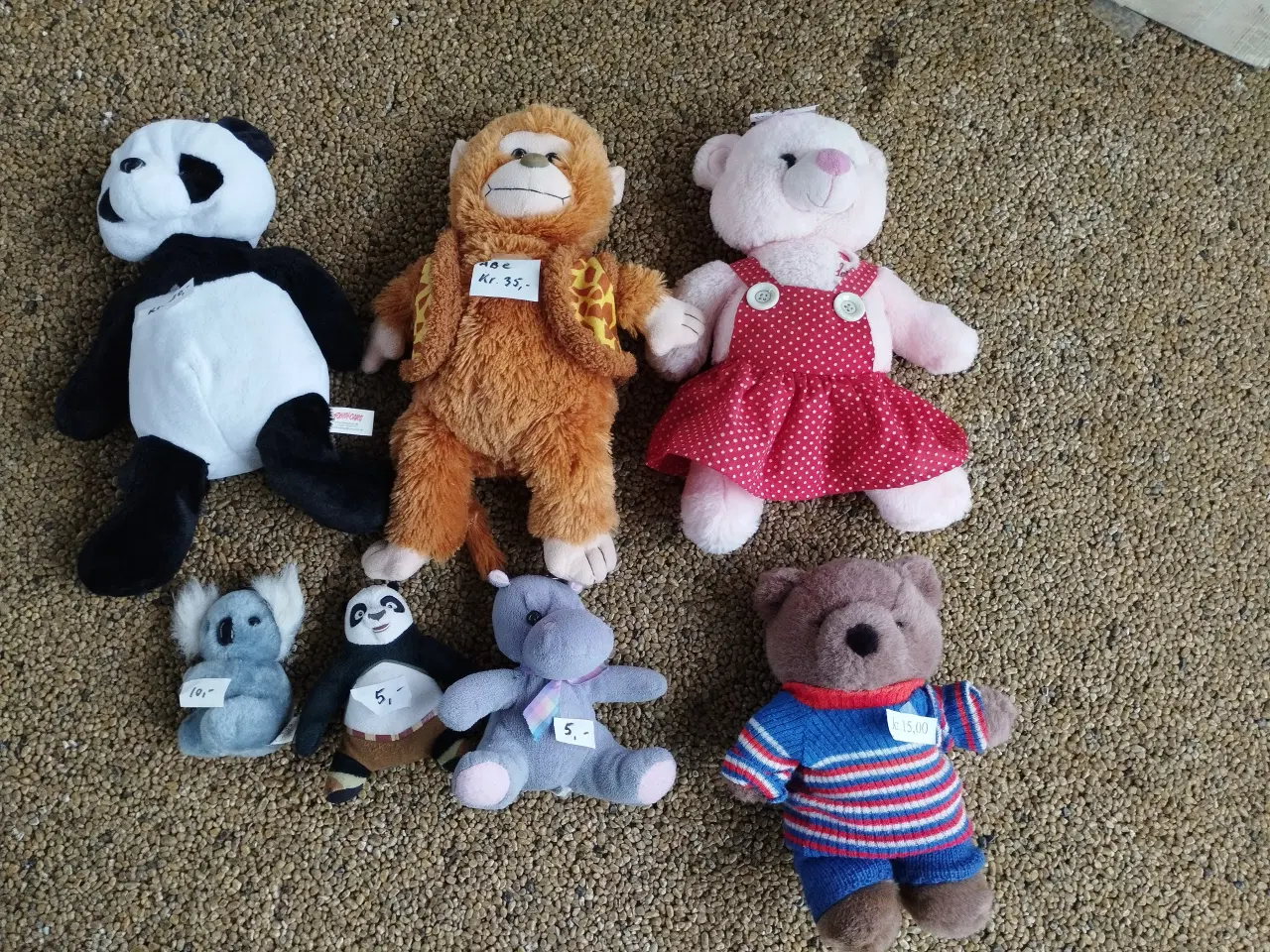 Billede 1 - Forskellige bamser/krammedyr Sælges
