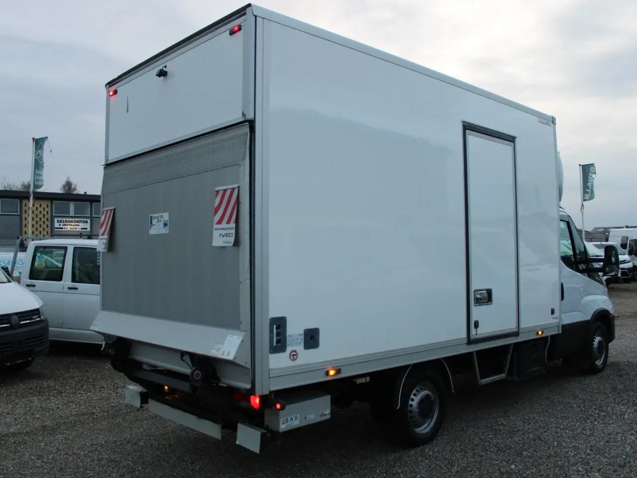Billede 9 - Iveco Daily 2,3 35S14 Alukasse m/lift AG8