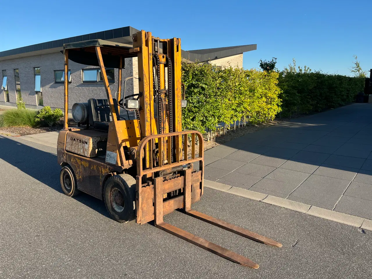 Billede 5 - Datsun 1500kg gastruck m.sideskift og friløft.