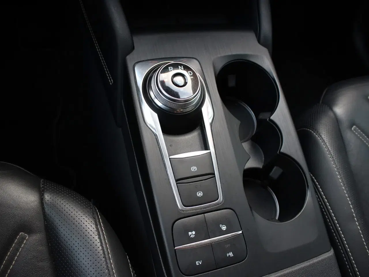 Billede 13 - Ford Kuga 2,5 Plugin-hybrid Vignale CVT 225HK 5d Trinl. Gear