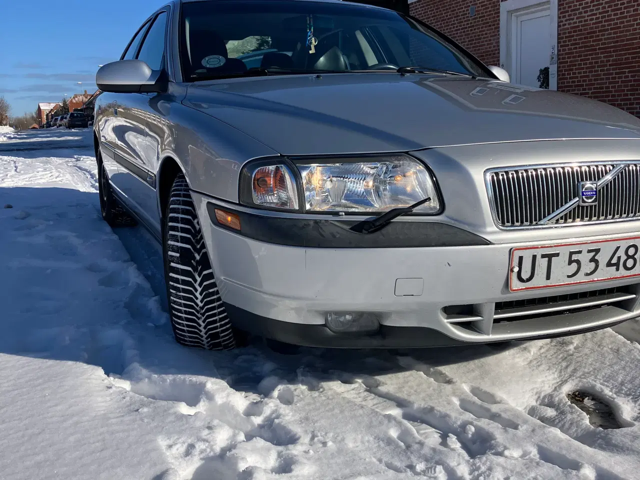 Billede 2 - Nysynet og med aftageligt træk.🛑166500km🛑