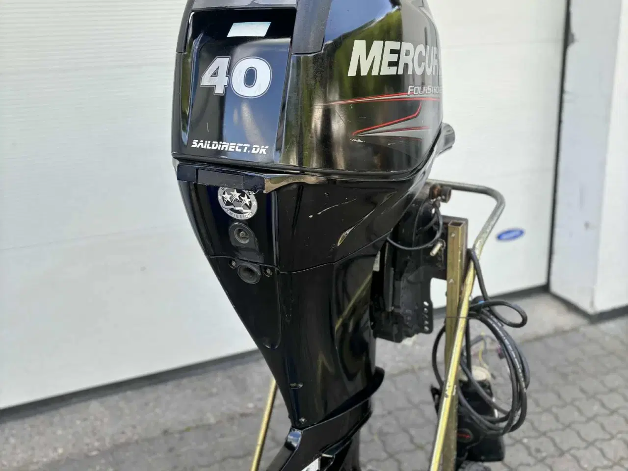 Billede 1 - Mercury 40 hk EFI powertrim og el-start