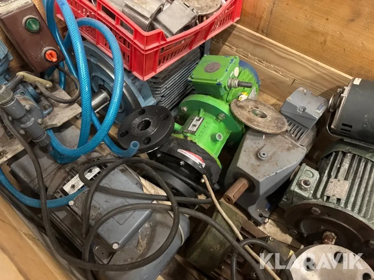 Billede 4 - Pumper og motor og diverse LOT
