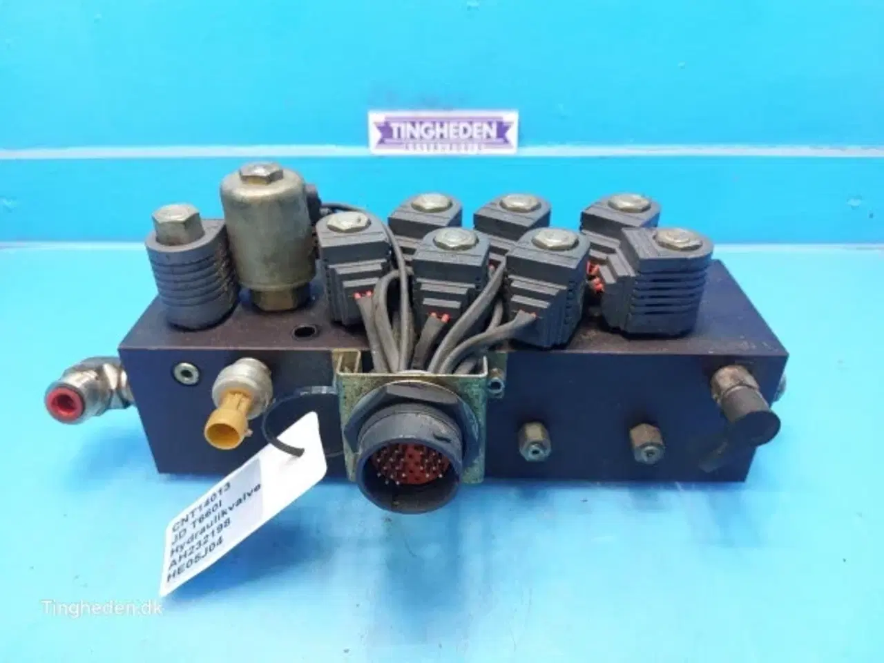 Billede 17 - John Deere T660I Hydraulikventil AH232198