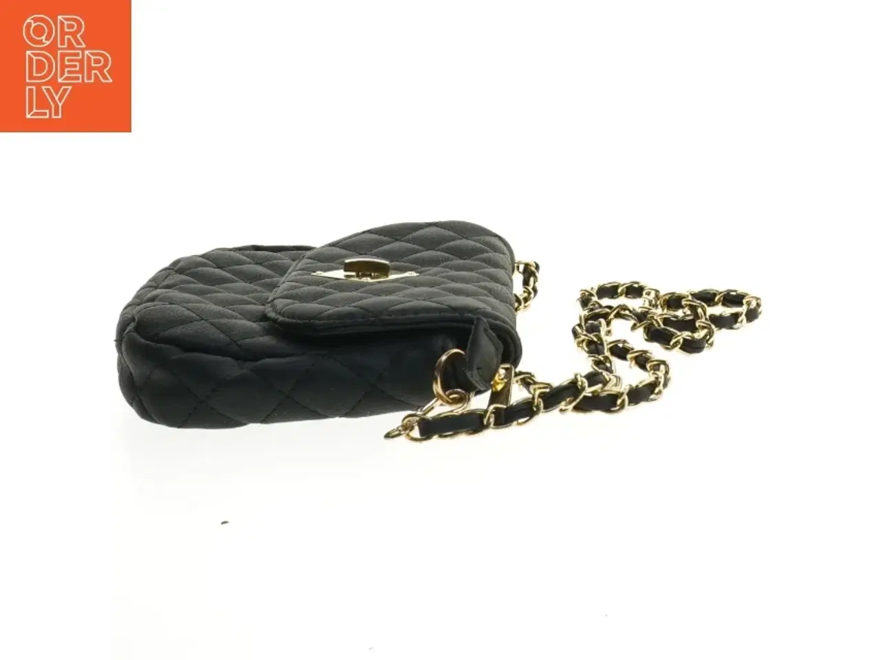 Billede 2 - Sort skuldertaske med kæderem (str. 23x18 cm)