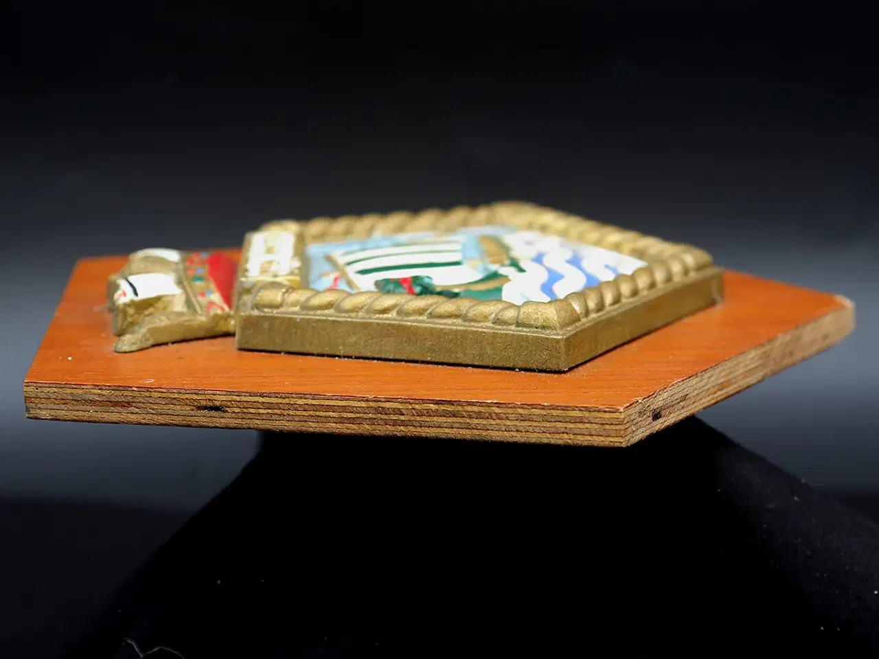 Billede 3 - Britisk marinevåbenskjold fra HMS Green Rover