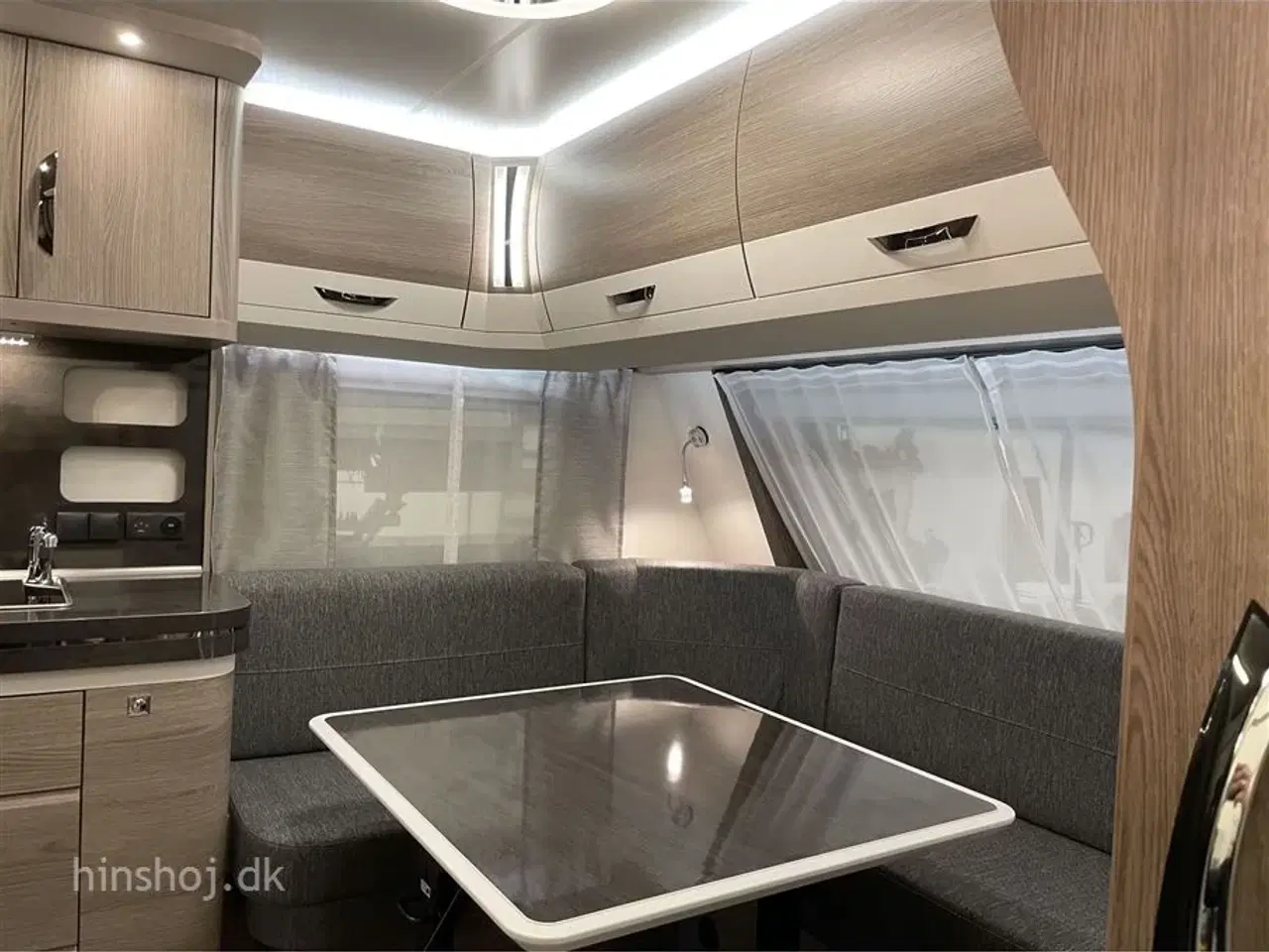 Billede 10 - 2023 - Hobby Prestige 650 KFU Hobby 650 KFU model med Fransk seng og Køjer fra Hinshøj Caravan A/S