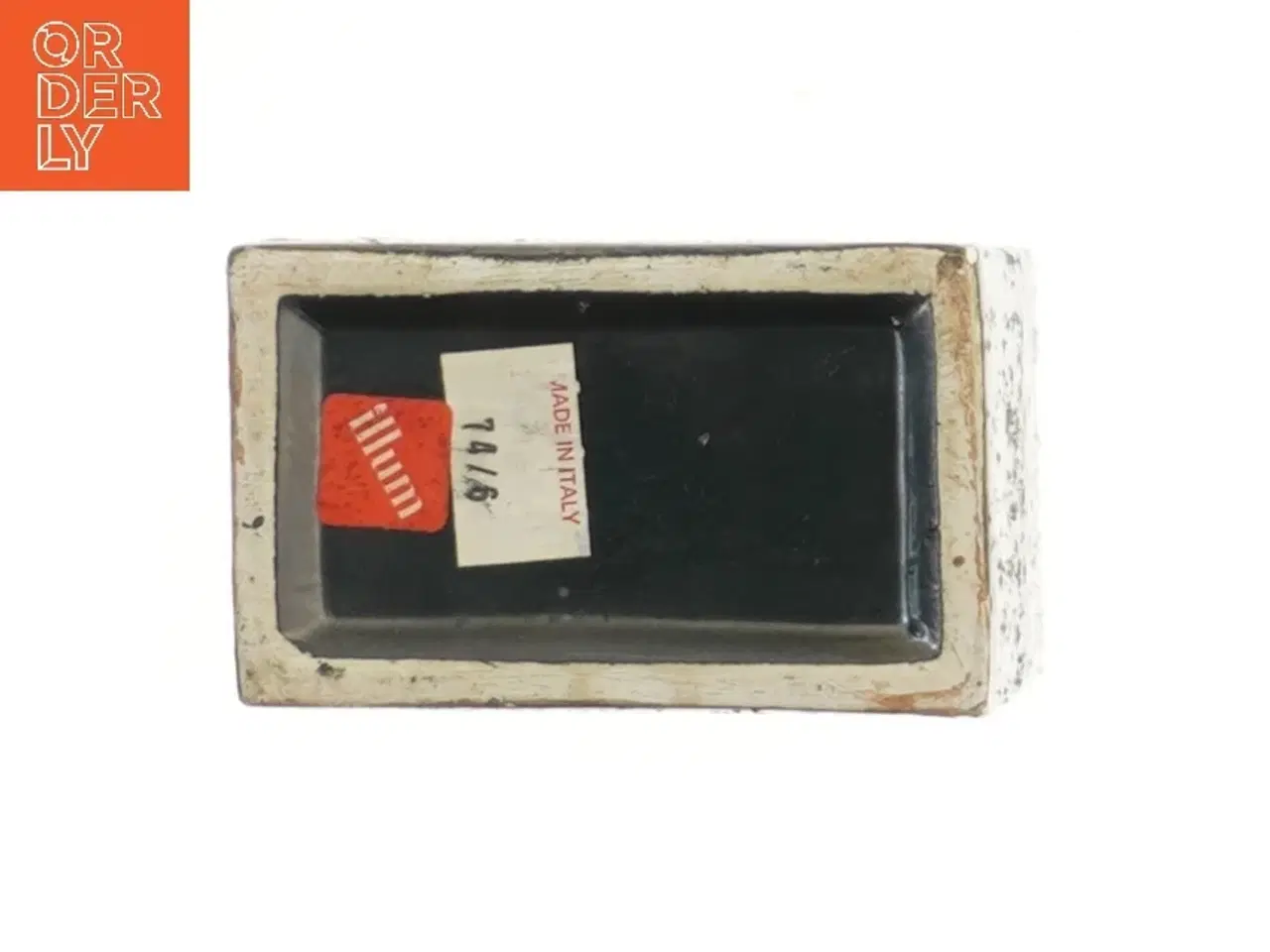 Billede 3 - Rektangulær vase i keramik fra Illum (str. 14,5x10,5x6,5 cm)