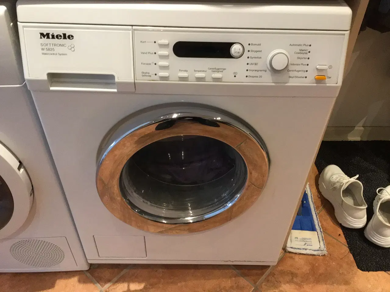 Billede 1 - Miele Vaskemaskine 1600 omdr.