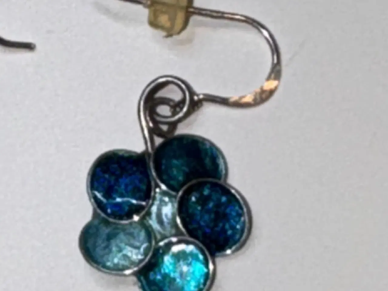 Billede 3 - Spændende unika smykkesæt