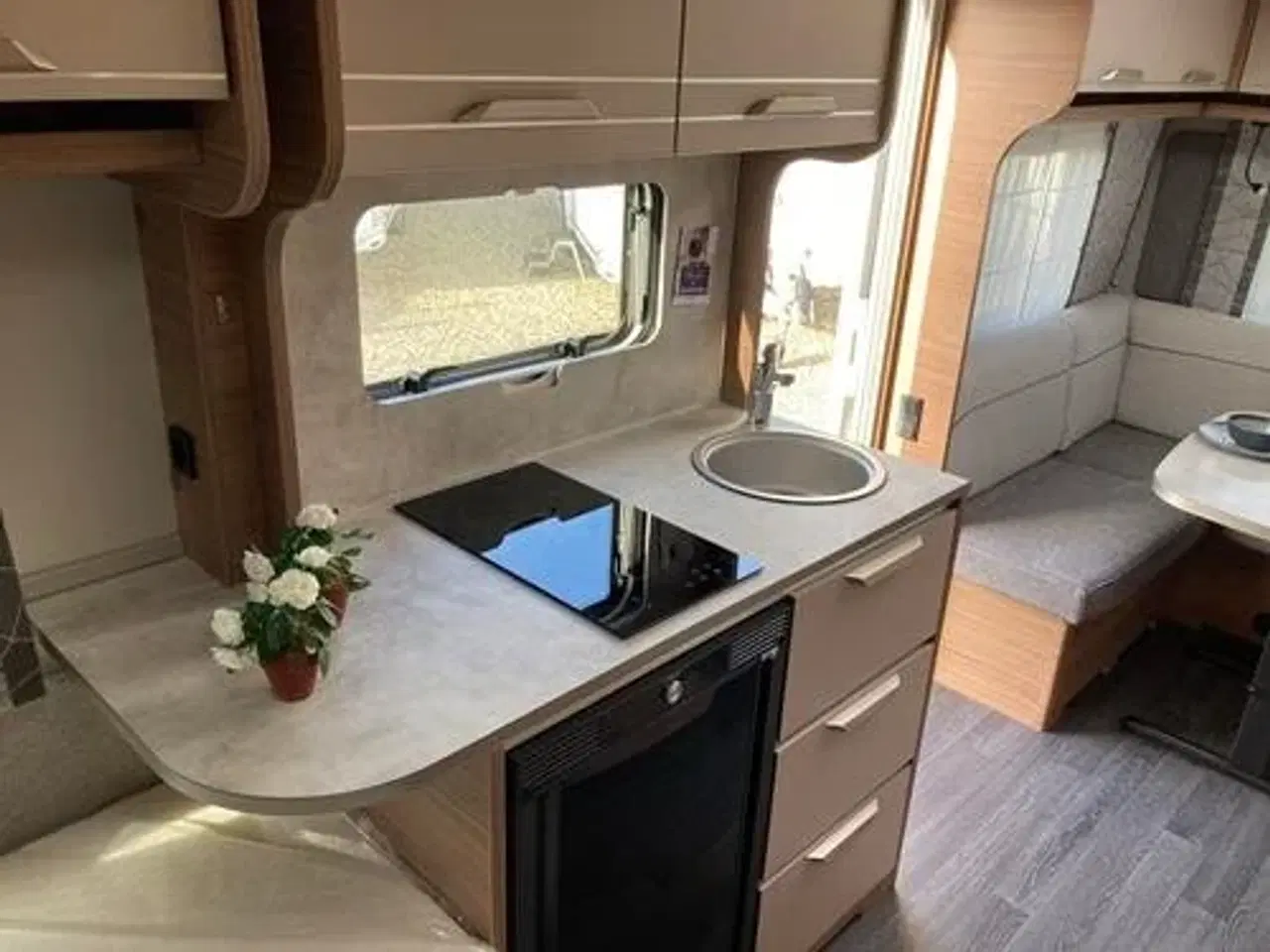 Billede 4 - Knaus SPORT E-power Selection 500 EU -Smugkig på Januar Tilbud - Spar 30.000