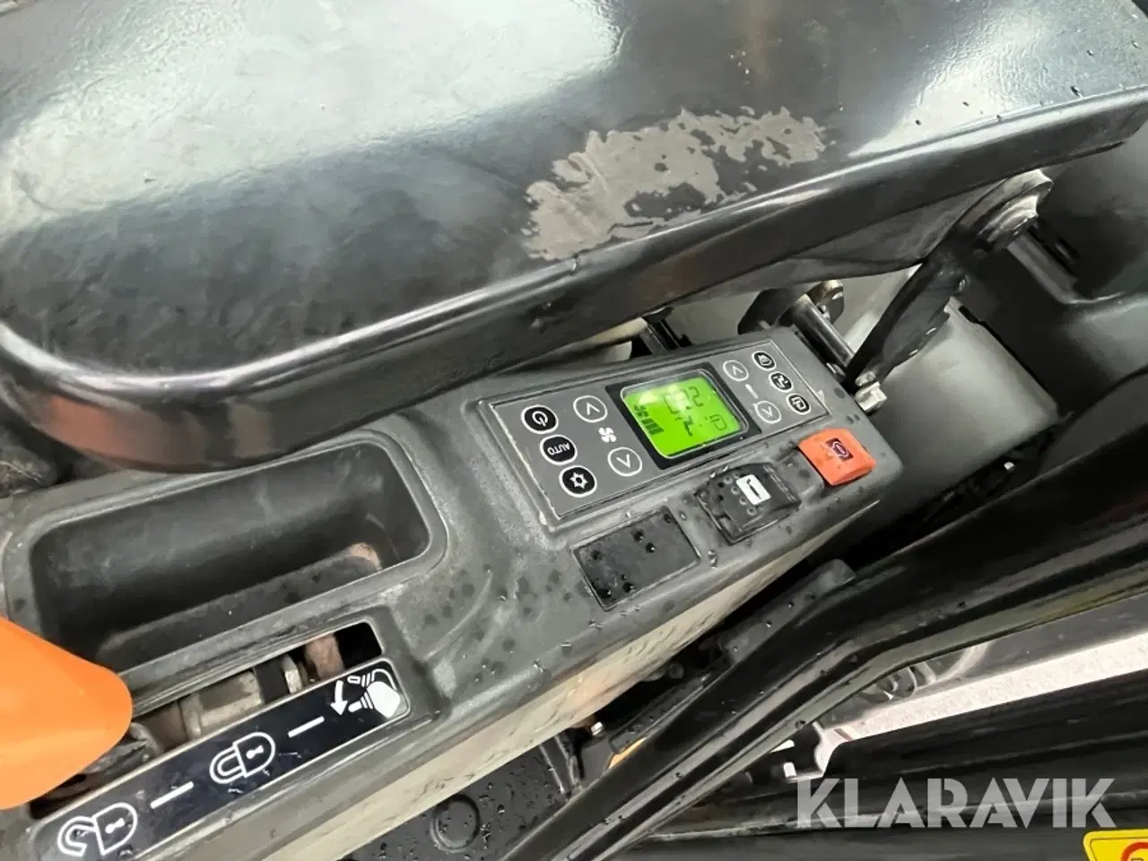 Billede 11 - Gravemaskine Case CX250D