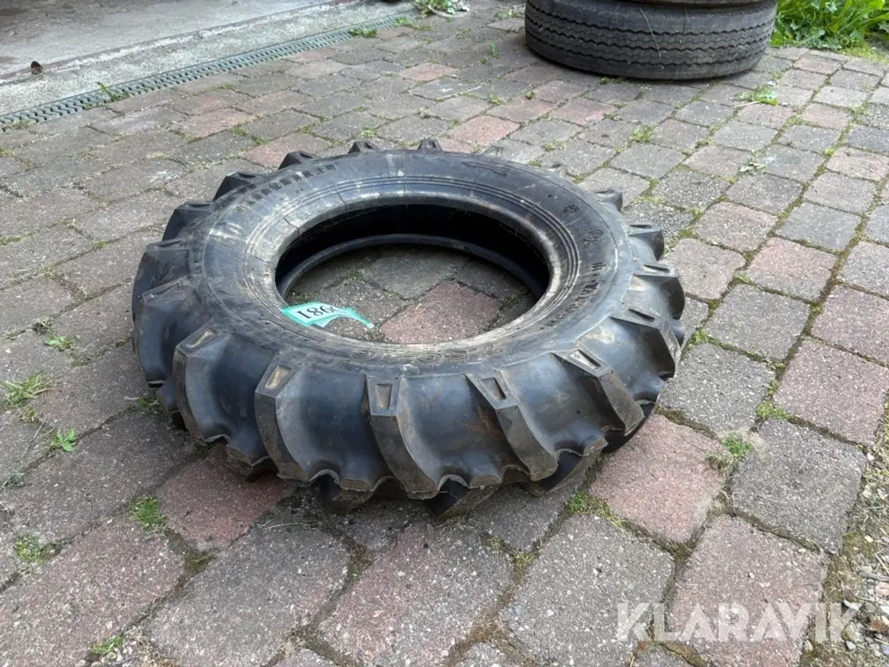 Billede 1 - Mini-traktor dæk Thaishan med slange
