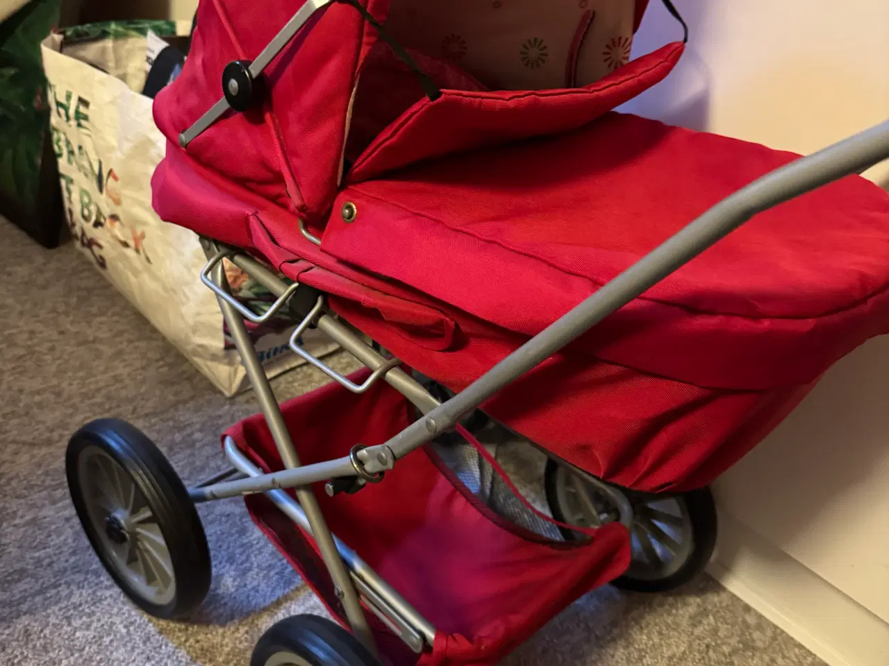 Billede 1 - Barnevogn til dukker - med legetøjs Voksi pose