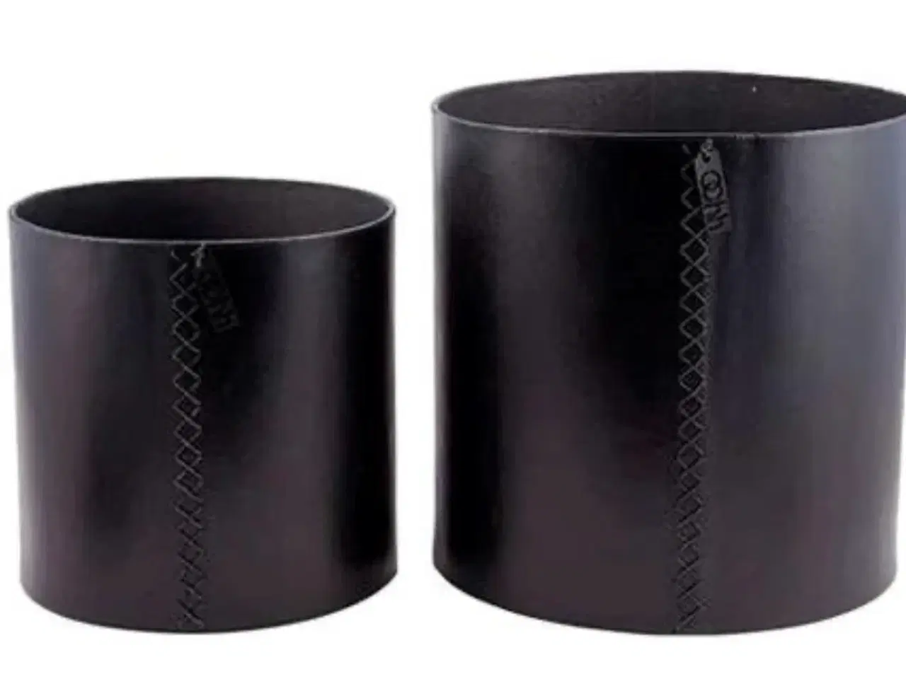 Billede 1 - Vase sort to størrelser Cross Way (Udstillingsmodel)