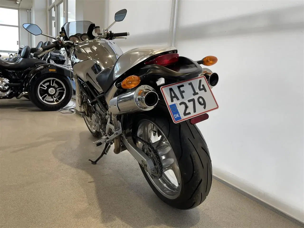 Billede 25 - Ducati Monster 900 iE