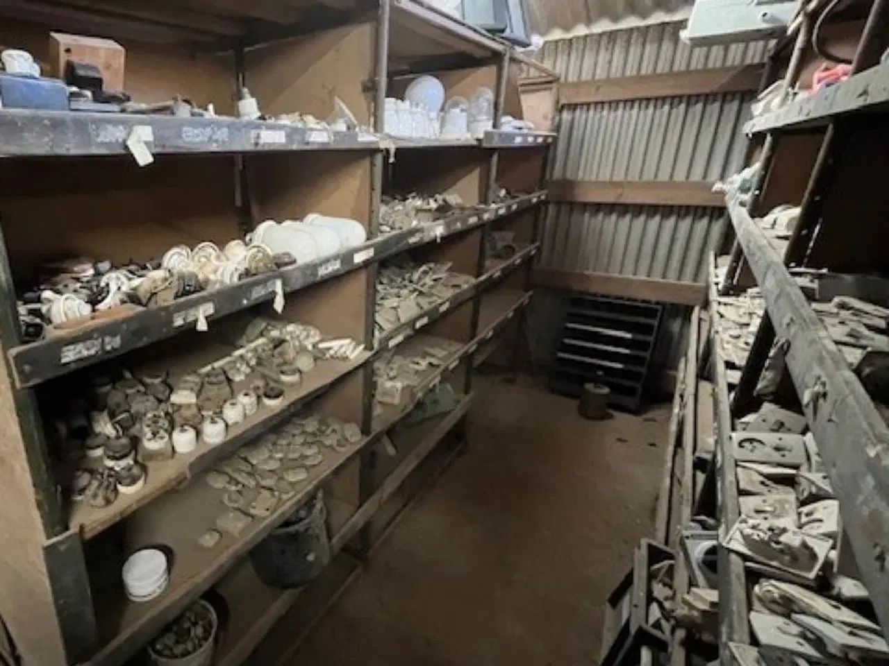 Billede 13 - Brugte byggematerialer