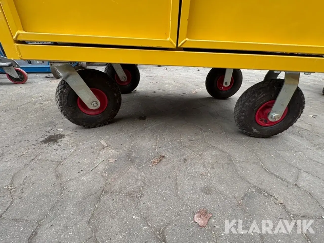 Billede 9 - Plukkeskab på hjul