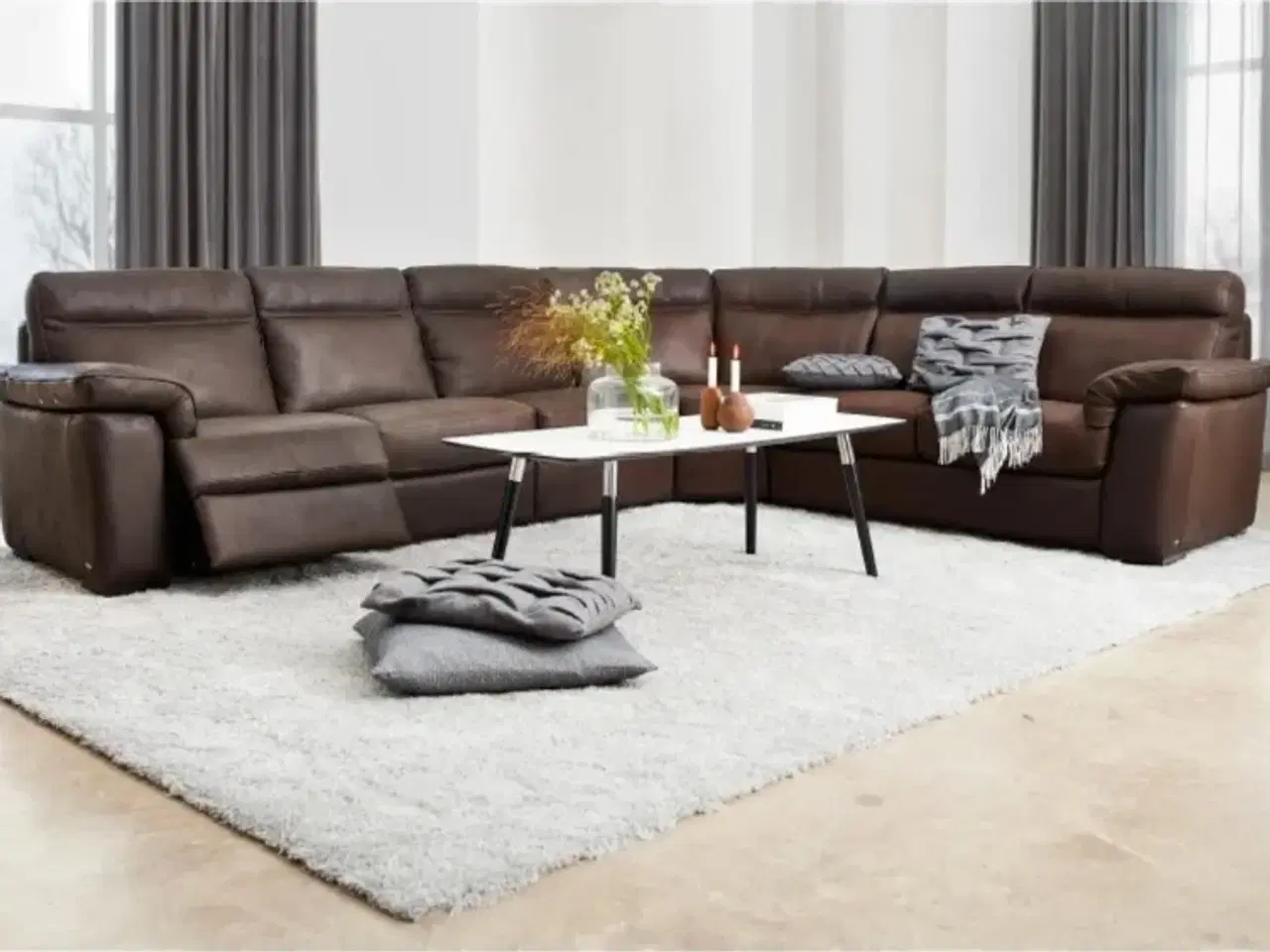 Billede 1 - Hjørnesofa NATUZZI editions B757 7.Pers