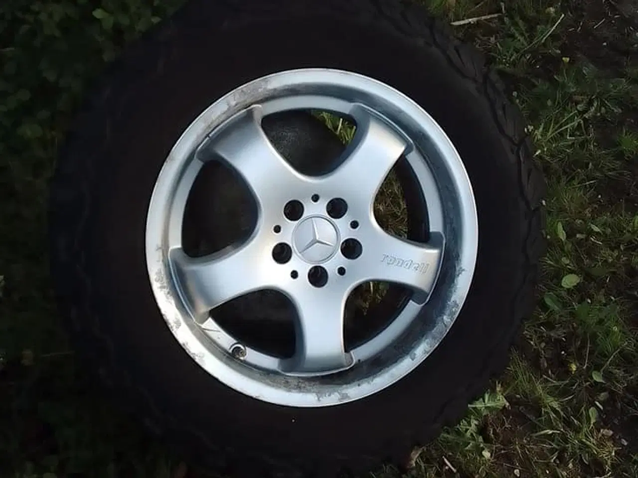 Billede 3 - 18" Original Mercedes Rondell fælge+ nye Helårsdæk