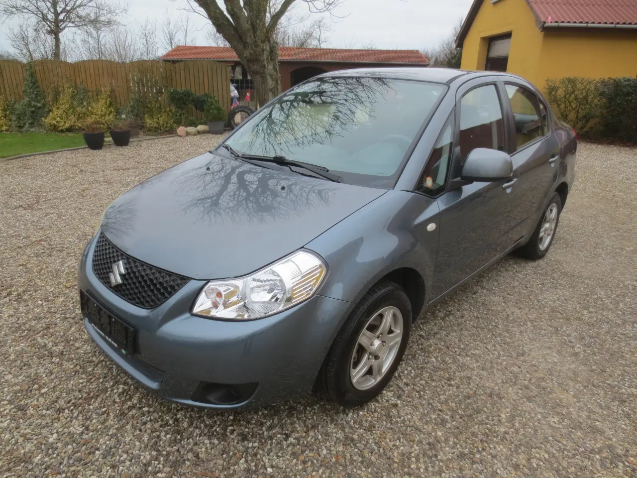 Billede 1 - Suzuki SX4 1.6 i 4 Døres, Nysynet 