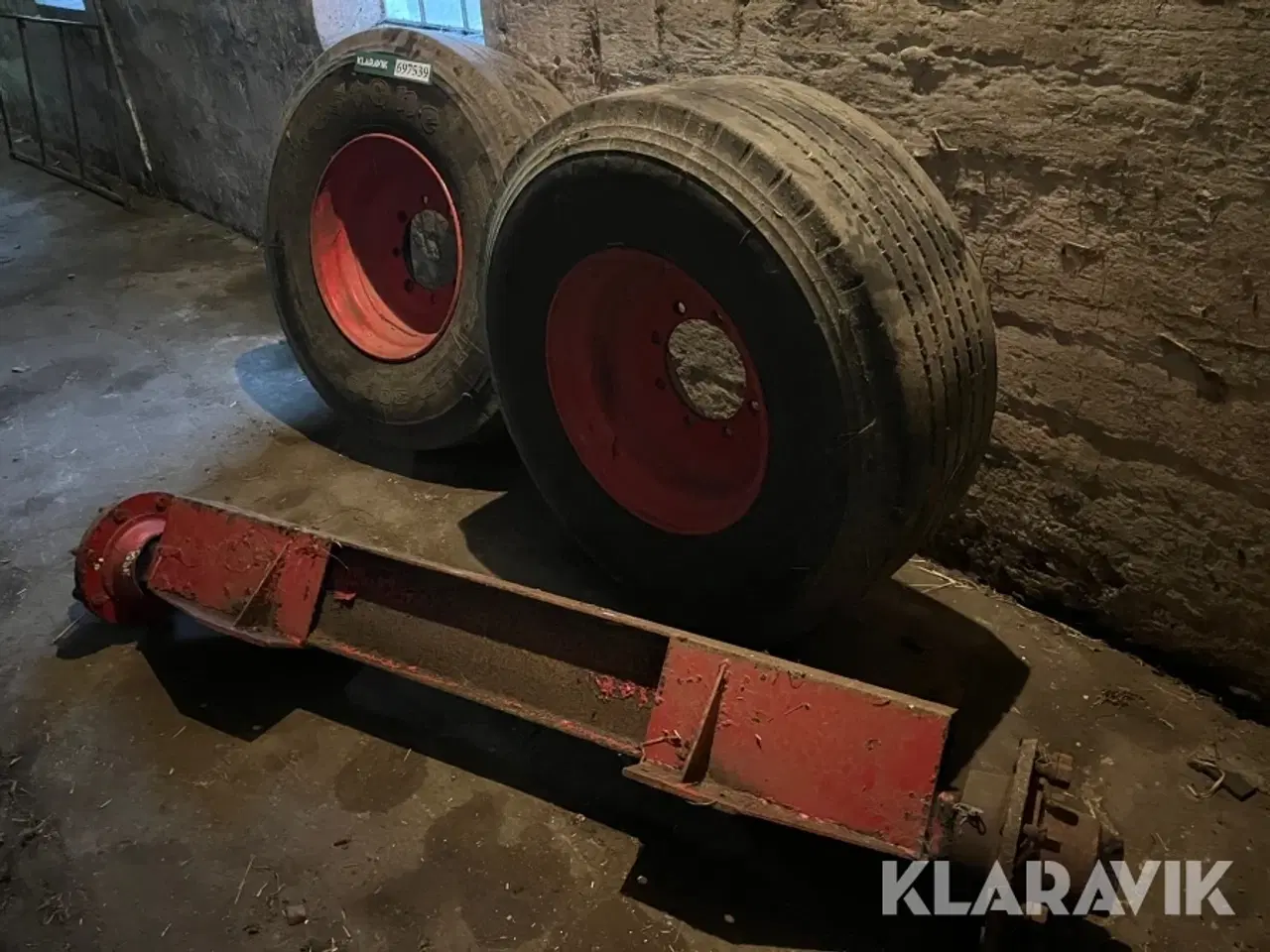 Billede 1 - Aksel med hjul