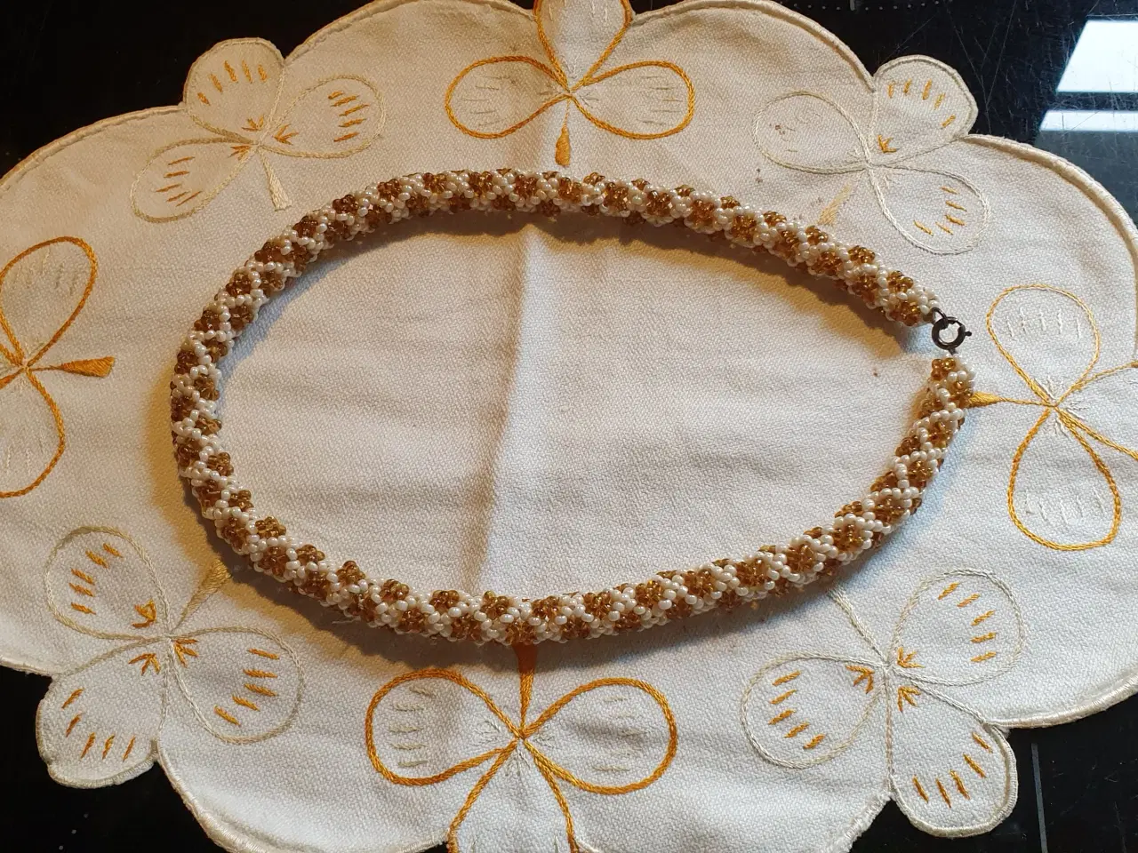 Billede 11 - GRATIS Smykker Hårpynt Toiletpunge SE flere fotos