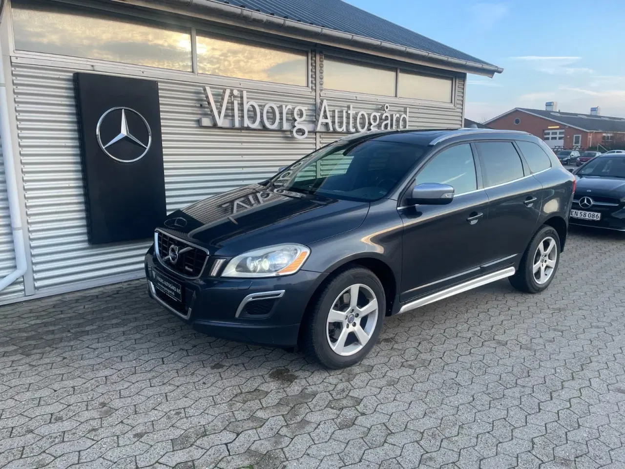 Billede 1 - Volvo XC60 2,4 D4 163 R-Design aut. AWD