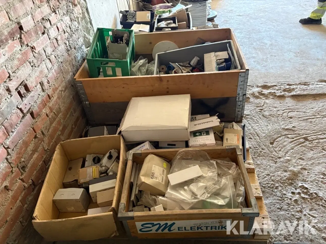 Billede 2 - Elmaterialer blandet lot, 3 paller