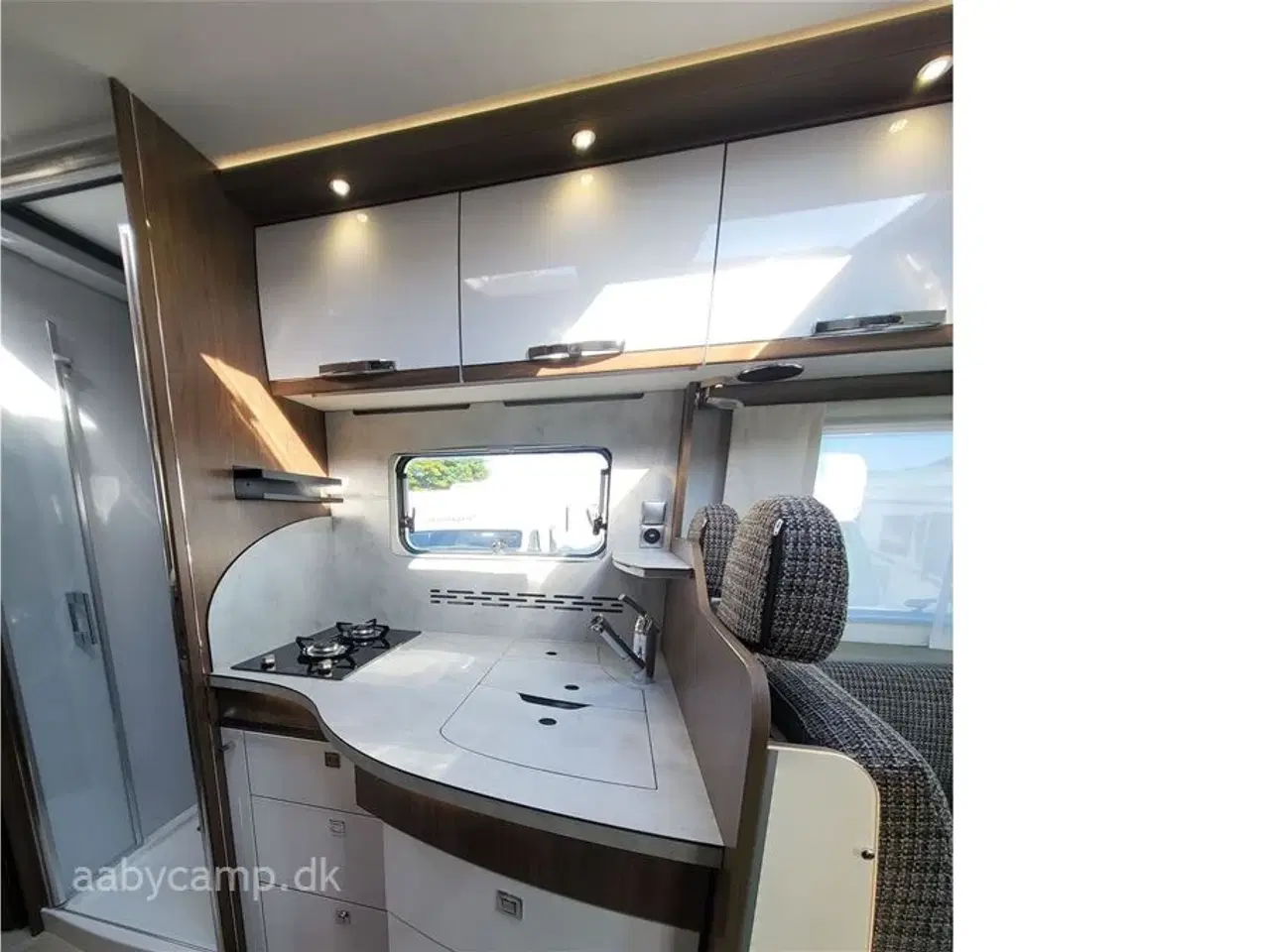 Billede 11 - 0 - Frankia I 740 GD F-Line   Topudstyret Titan 740, 4500 kg, luft bagaksel, 180 HK, Alde Centralvarme