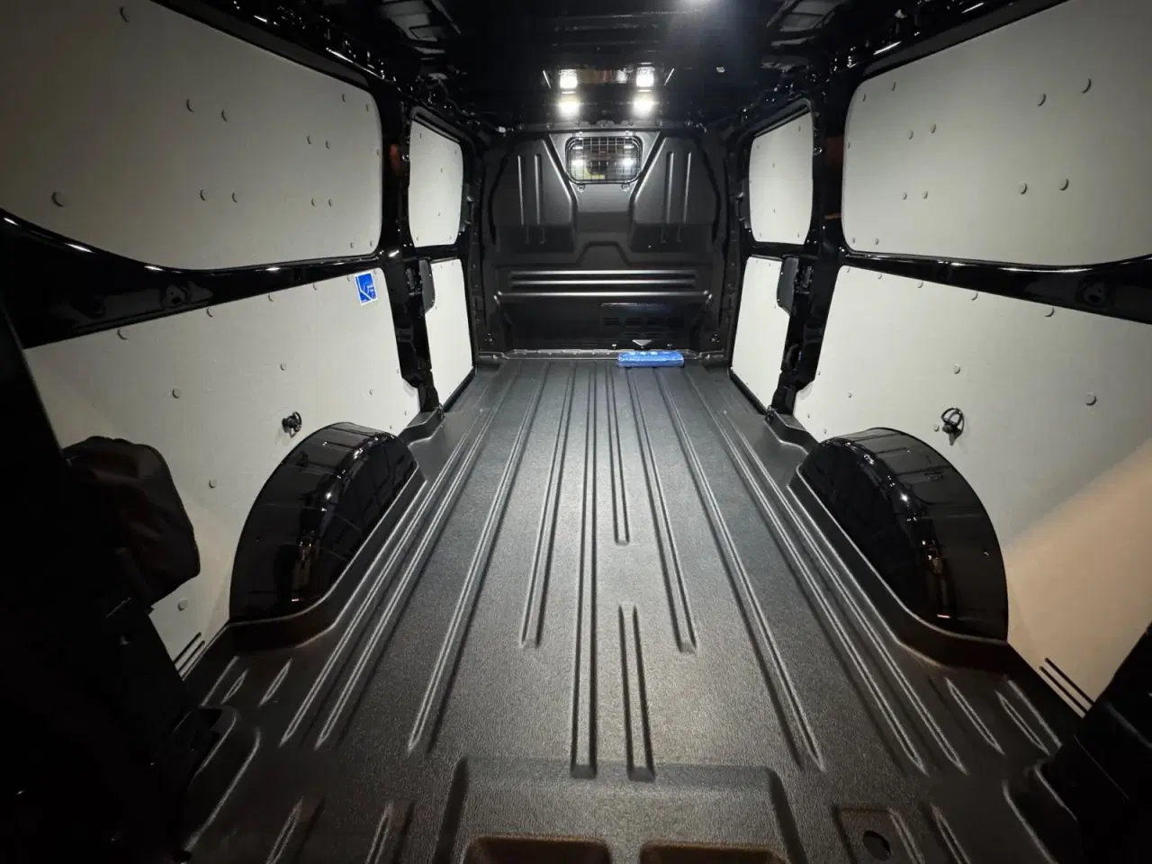 Billede 15 - Ford Transit Custom 320L 2,0 EcoBlue Limited aut.