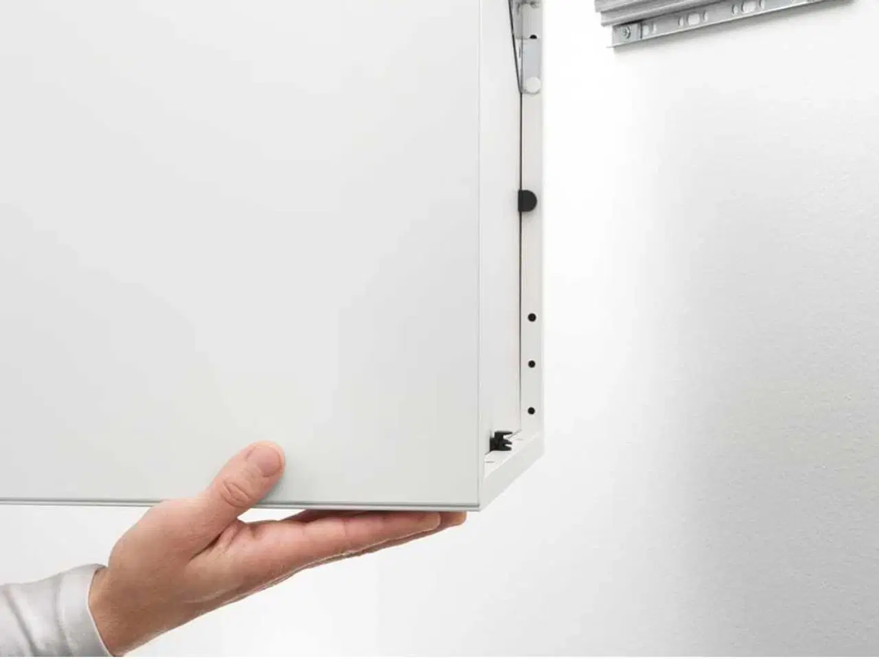 Billede 2 - eket vægskinne 35 cm ny