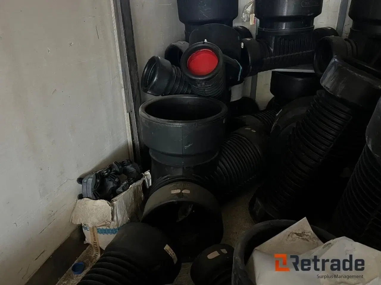 Billede 4 - - - - Diverse NYE PVC brønde og rør. Forskellige modeller og størrelser.