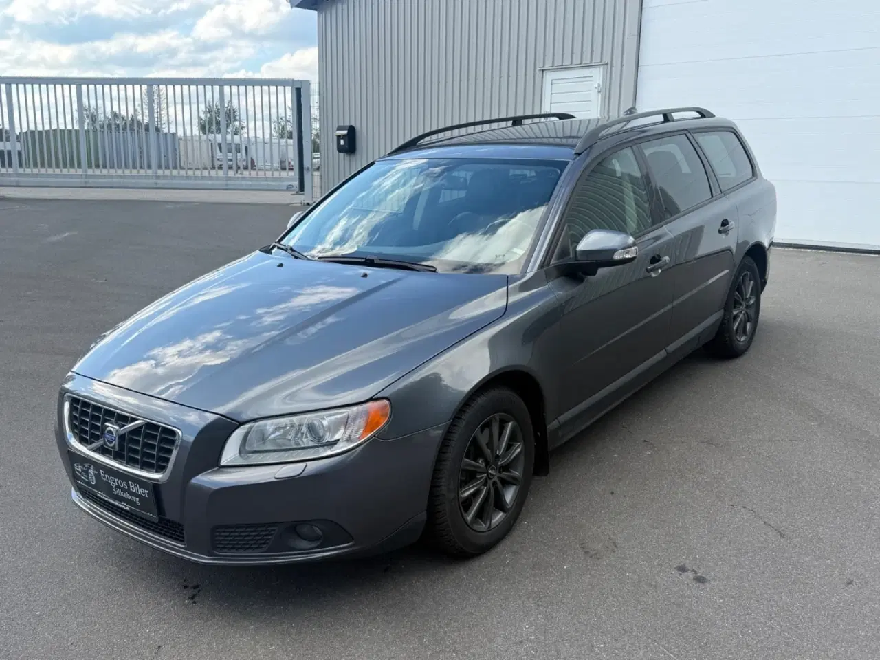 Billede 3 - Volvo V70 2,5 T Momentum aut.