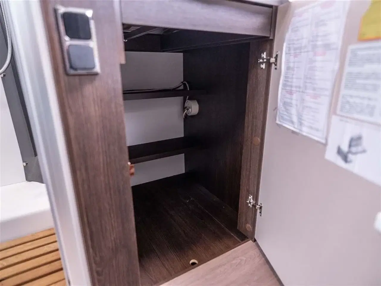 Billede 17 - 2020 - Benimar Tessoro 463   Meget velholdt Benimar T463 Northautokapp