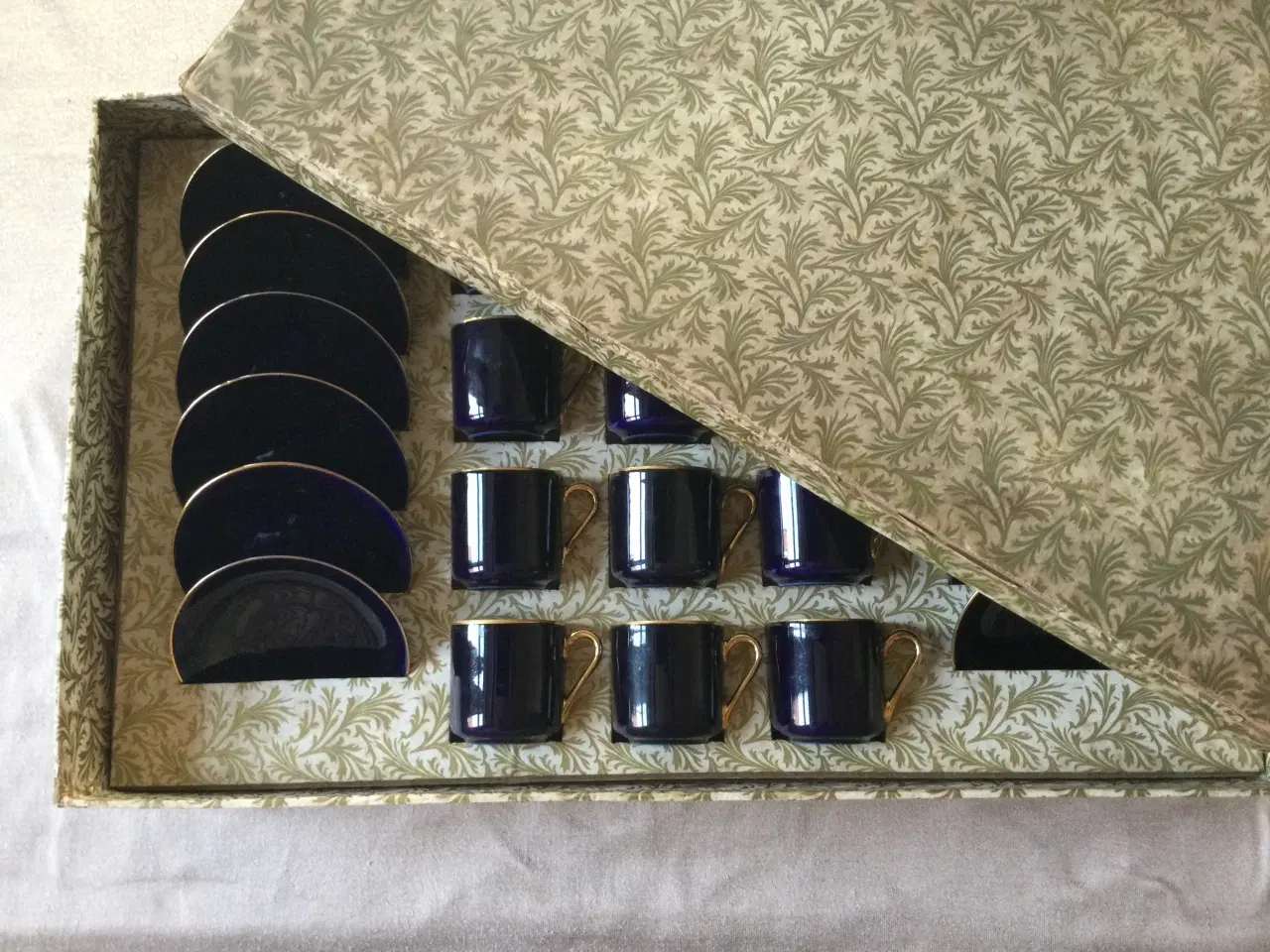 Billede 5 - Sjældent mokka-kaffestel 12 kopper/underkopper