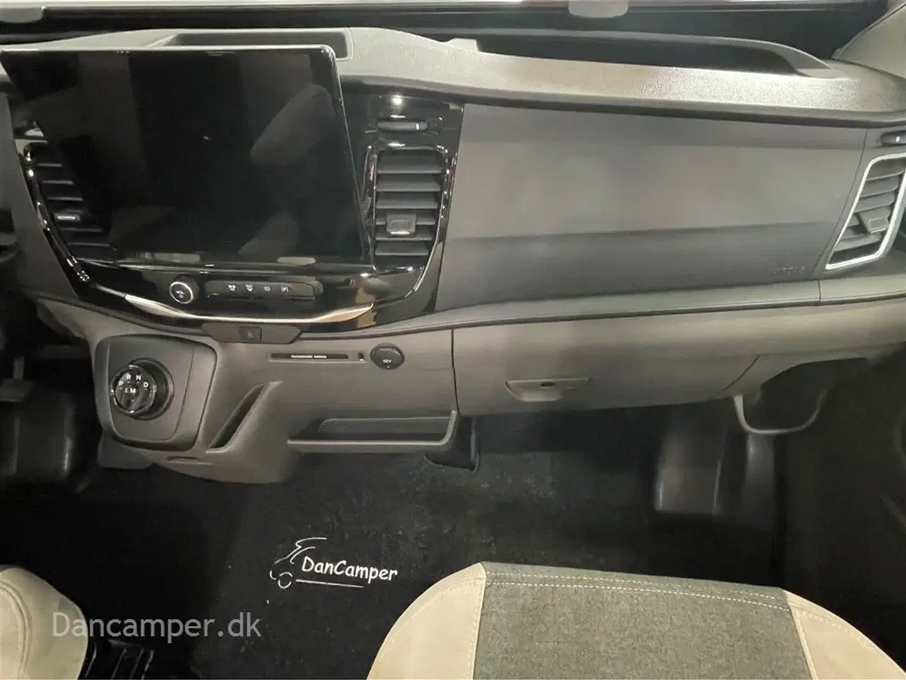 Billede 9 - 2026 - Chausson Titanium 627 Enkeltsenge + hæve-/sænkeseng, 5 selepladser, 4 sovepladser med mulighed for 5, 165Hk Aut, 8-trin aut.