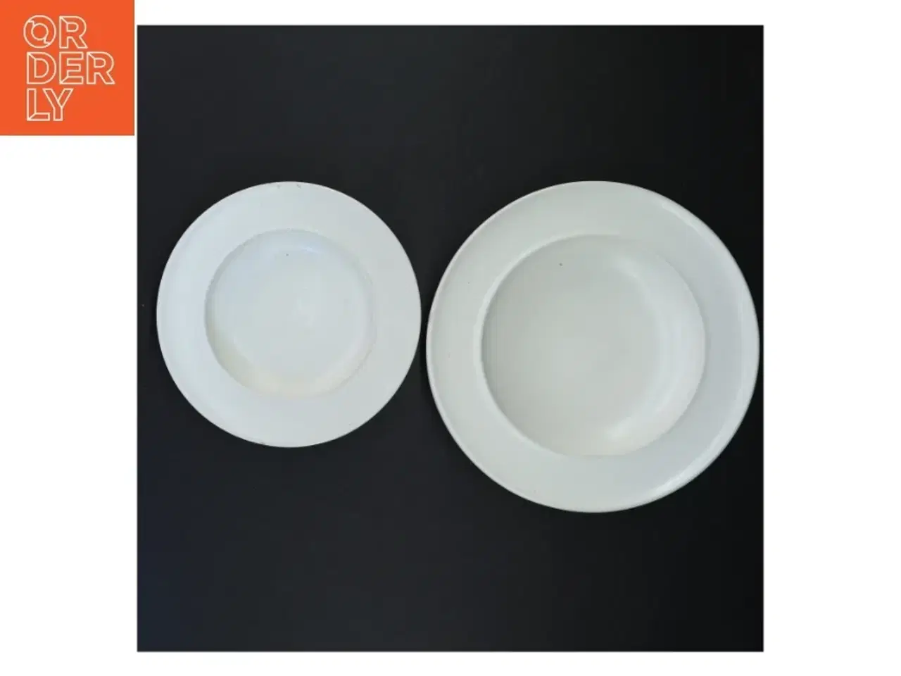 Billede 3 - K&#228;hler Porcelænsskåle (str. 16,5 x 3 cm og 20,5 x 3,5 cm)