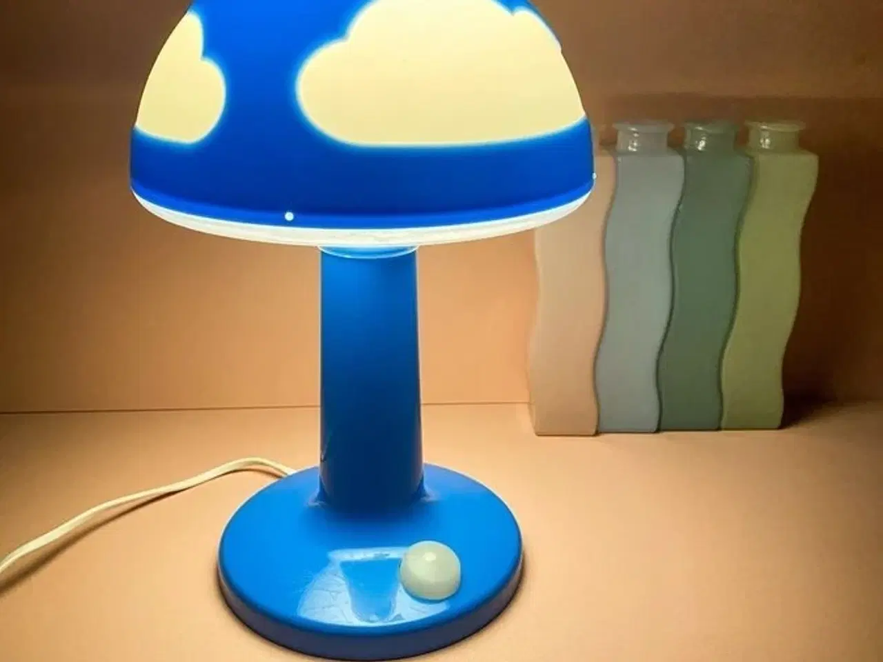 Billede 1 - Ikea lampe