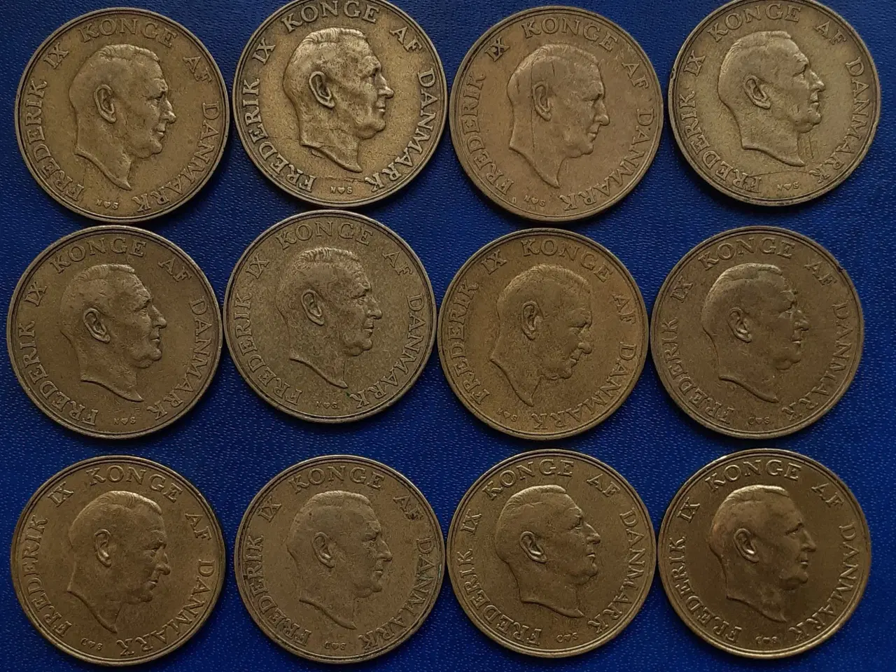 Billede 2 - 1 kr. komplet Fre. IX, fra 1947 til 1959