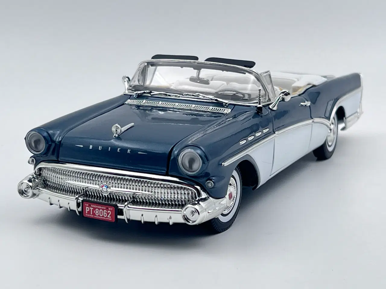 Billede 1 - 1957 Buick Roadmaster 1:18 