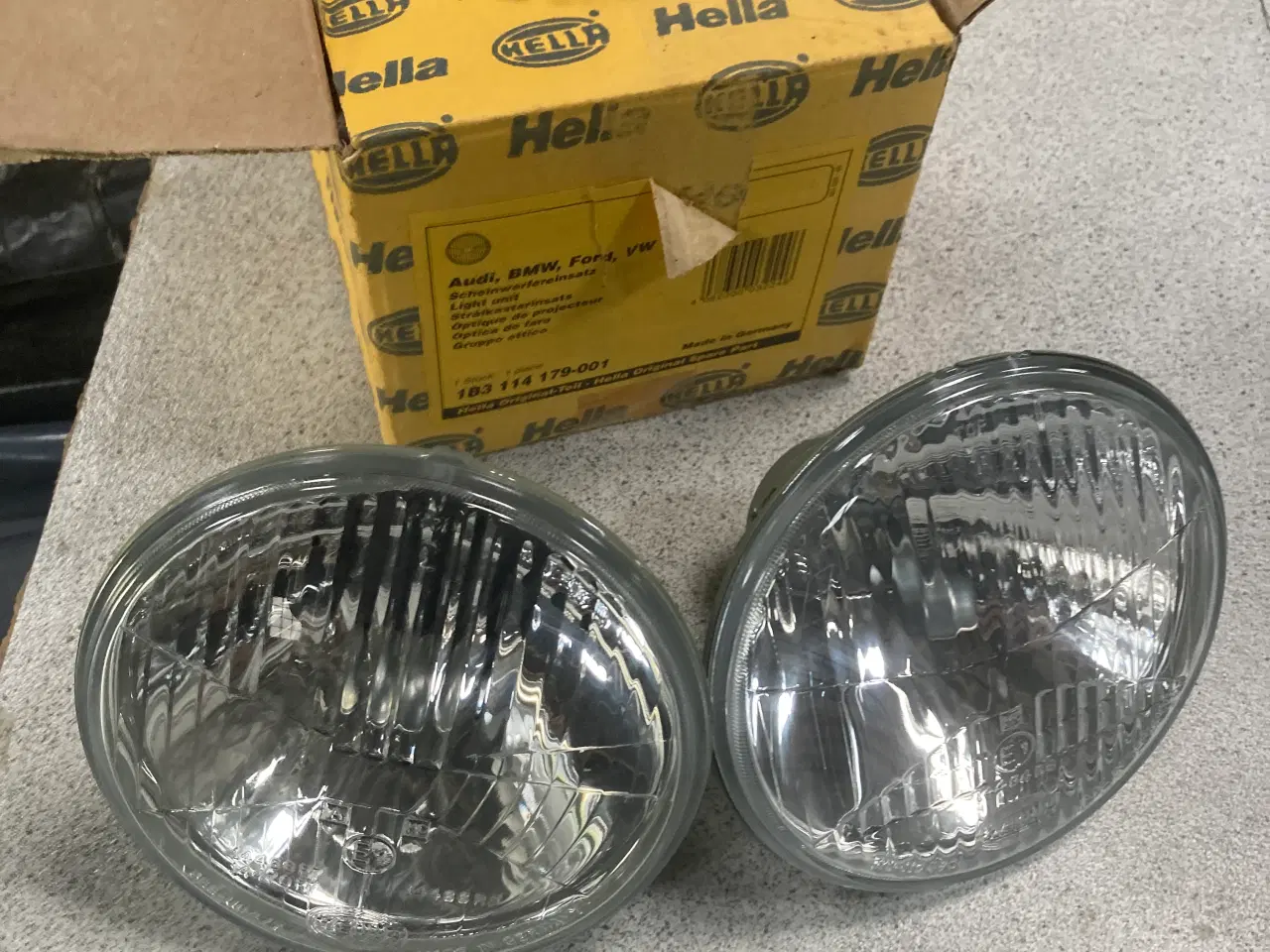 Billede 2 - Opel Manta B, reservedele