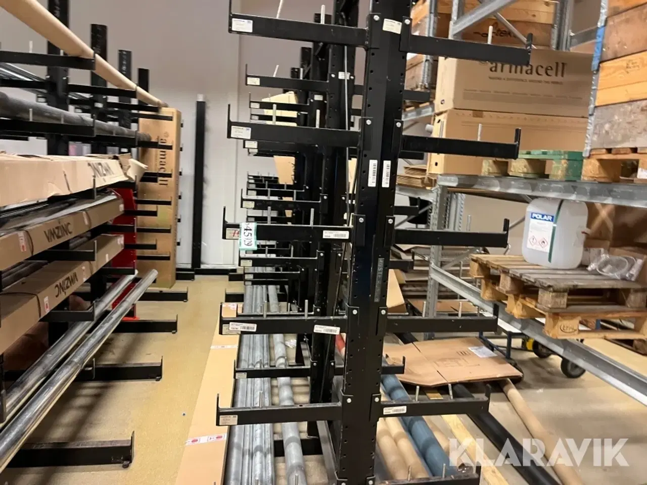 Billede 3 - Grenreol en række