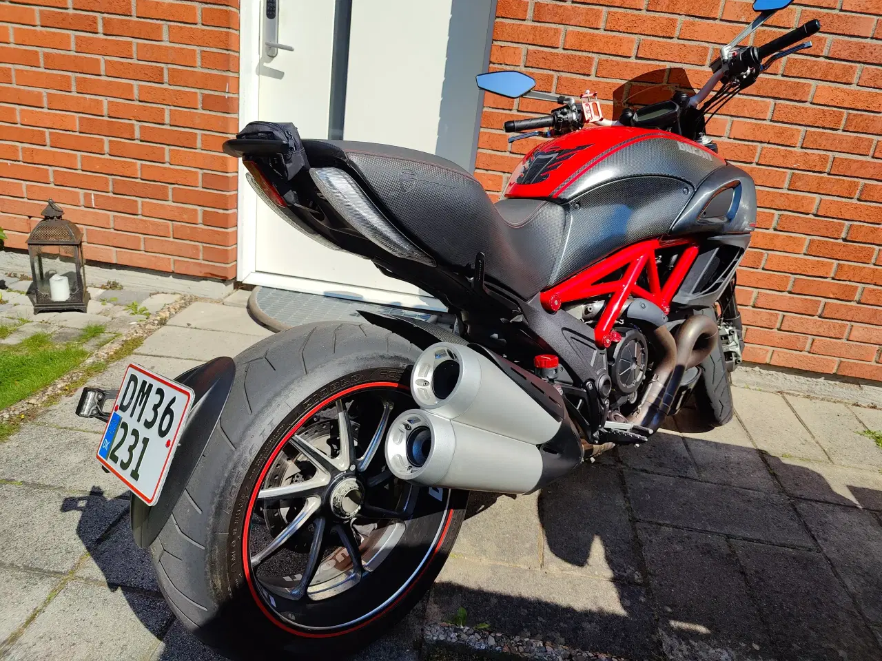 Billede 2 - Ducati Diavel Carbon, nedsat