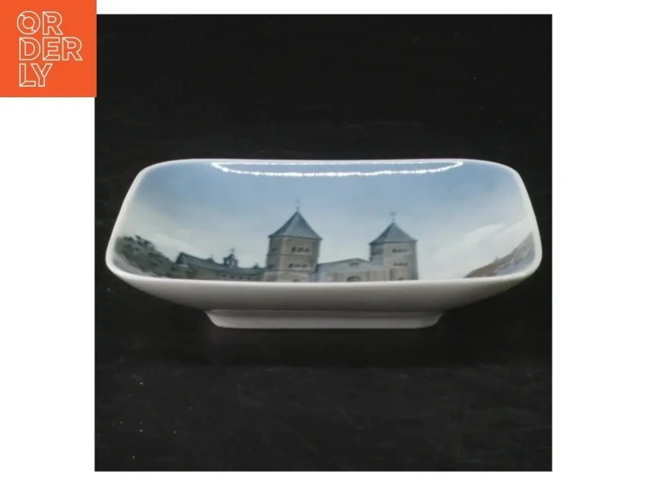 Billede 3 - Porcelænsaskebæger fra Royal Copenhagen (str. 10,5 x 10,5 cm)