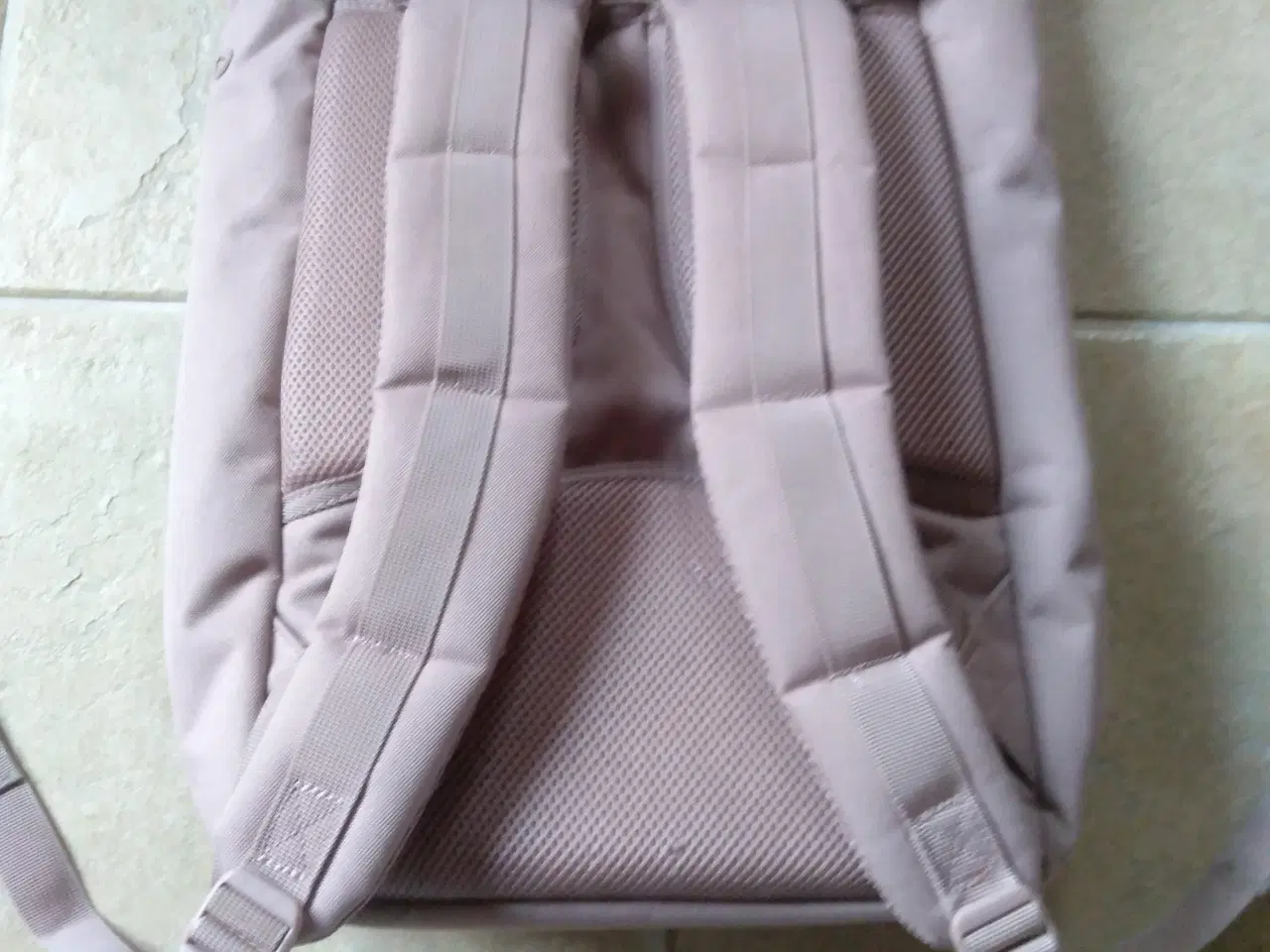 Billede 2 - Rygsæk Little America Mid 13"